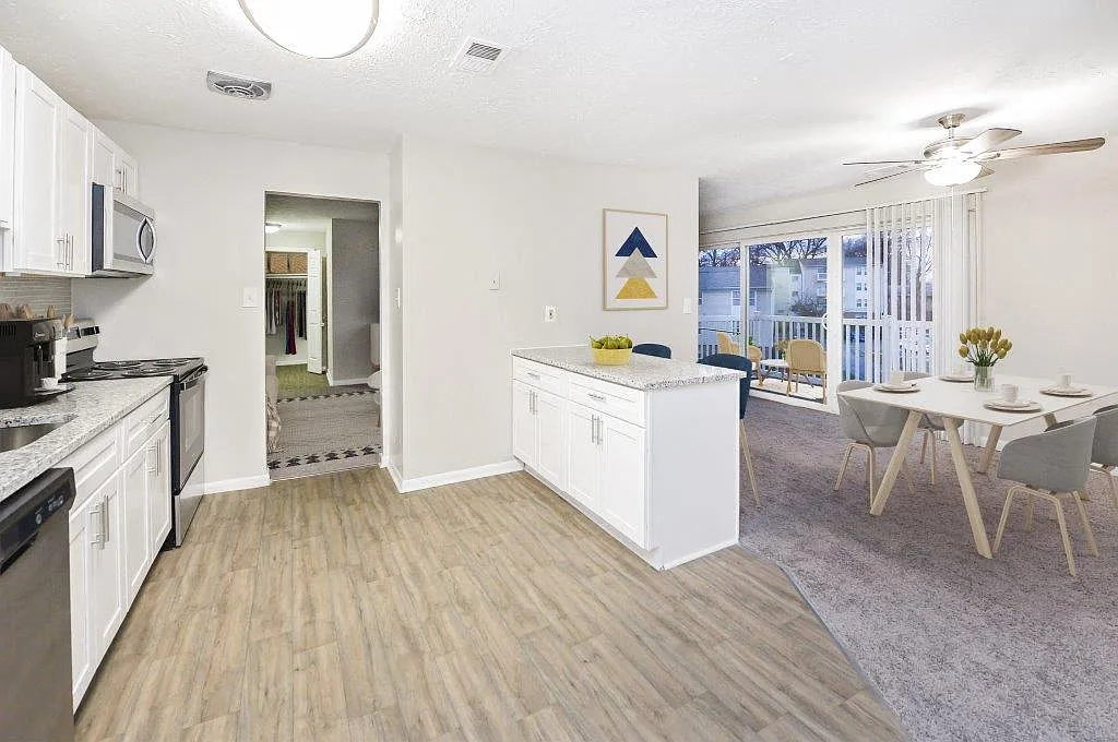 Morningside Apartments and Townhomes — Photo 3