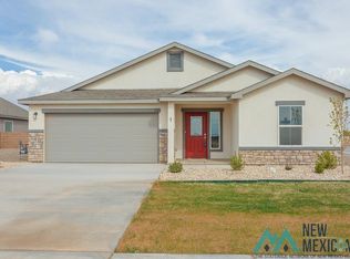 1 Twin Berry Ct, Roswell, NM 88201