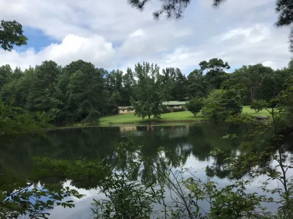 3305 Davis Rd, Marietta, GA 30062