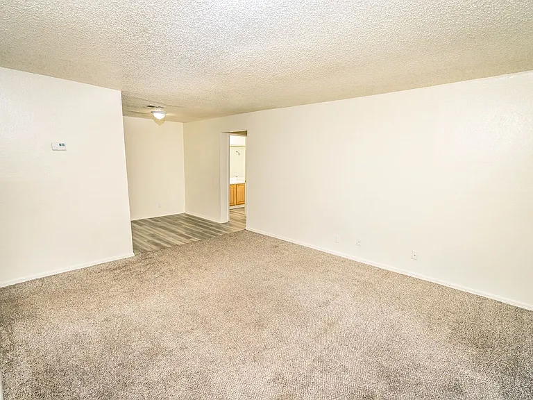 Tamarack Place Apartments — Photo 46