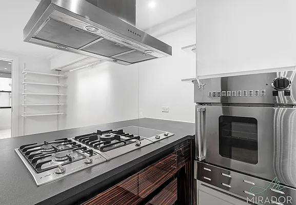 Rented by Mirador Real Estate | media 23