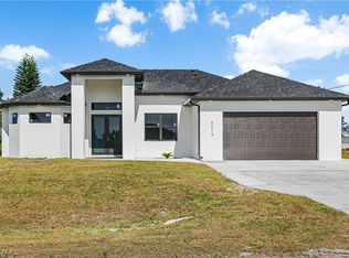 4216 23rd St SW, Lehigh Acres, FL 33976