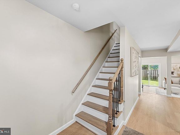 3rd image of 4520 Garbo Ct