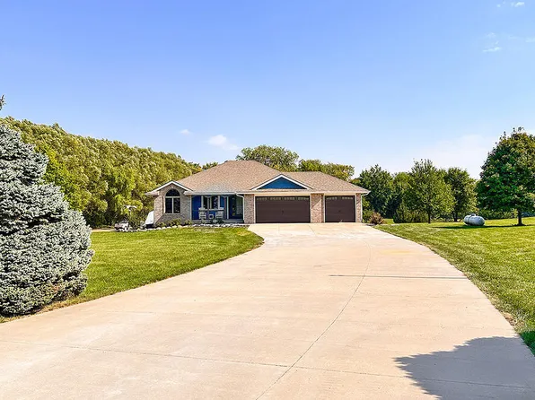 11749 Dumfries Ave, Council Bluffs, IA 51503