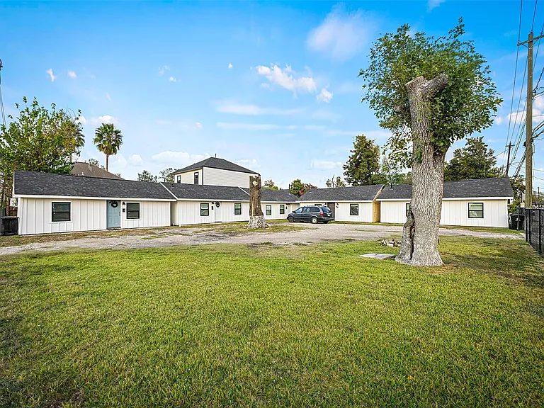 7303 Market St — Photo 18