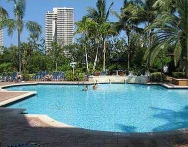 4th image of 19877 E Country Club Dr #3503