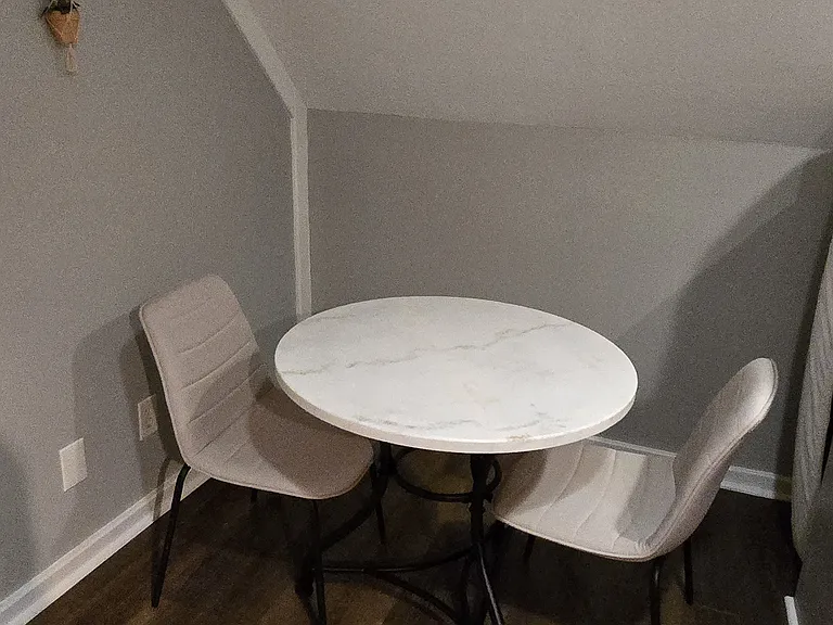 216 N Summit St #B — Photo 9