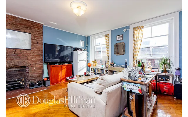 Rented by Douglas Elliman | media 12