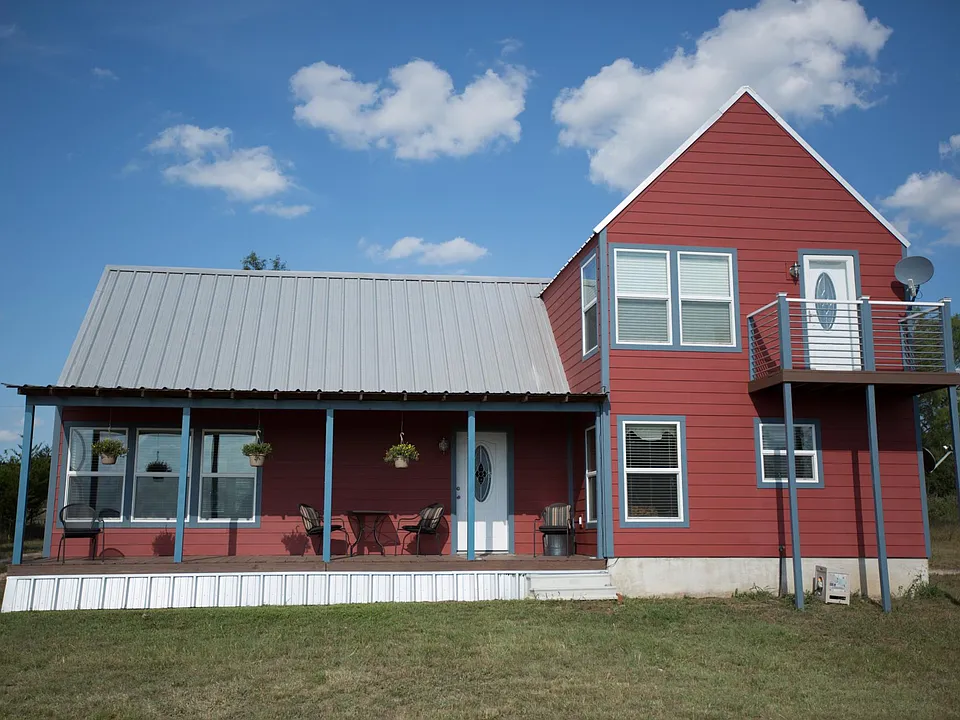 1835 County Road 340