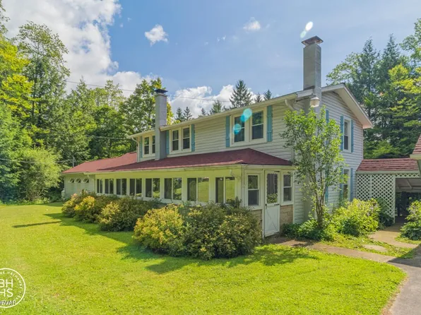 40 S Fountain Ave, Muncy Valley, PA 17758