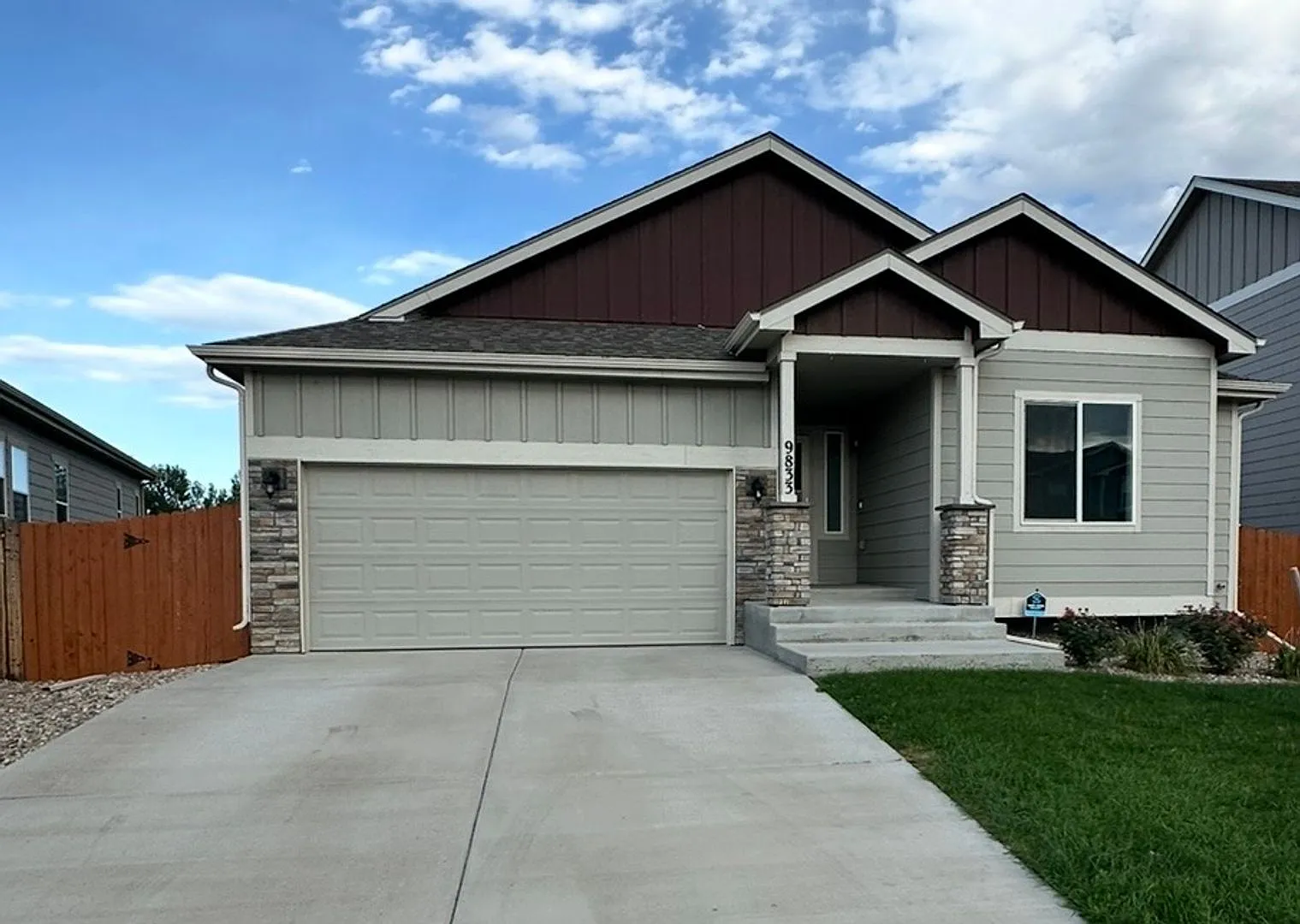 Spacious 5-Bed, 3-Bath Home — Photo 1