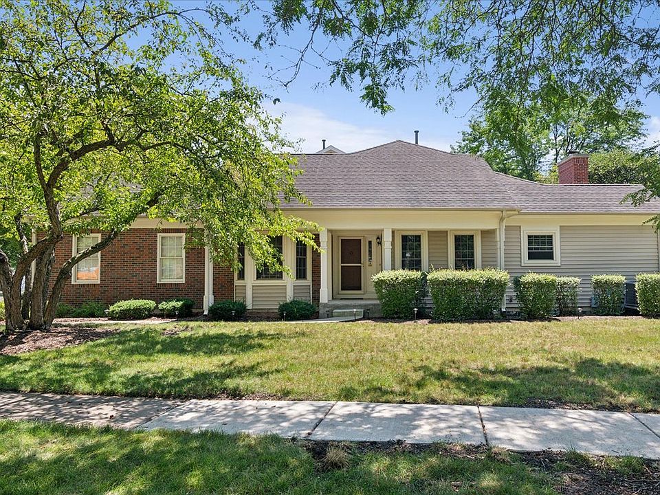 1st image of 236 Parktrail Ct