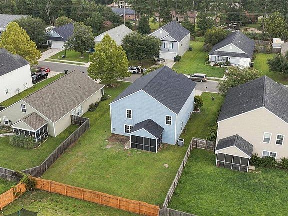 5th image of 1071 Briar Rose Ln