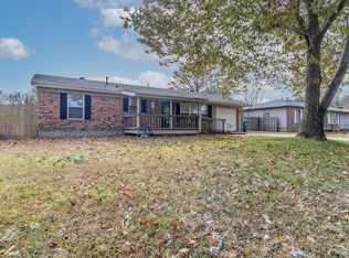 2305 Sycamore Pl, Springdale, AR 72762