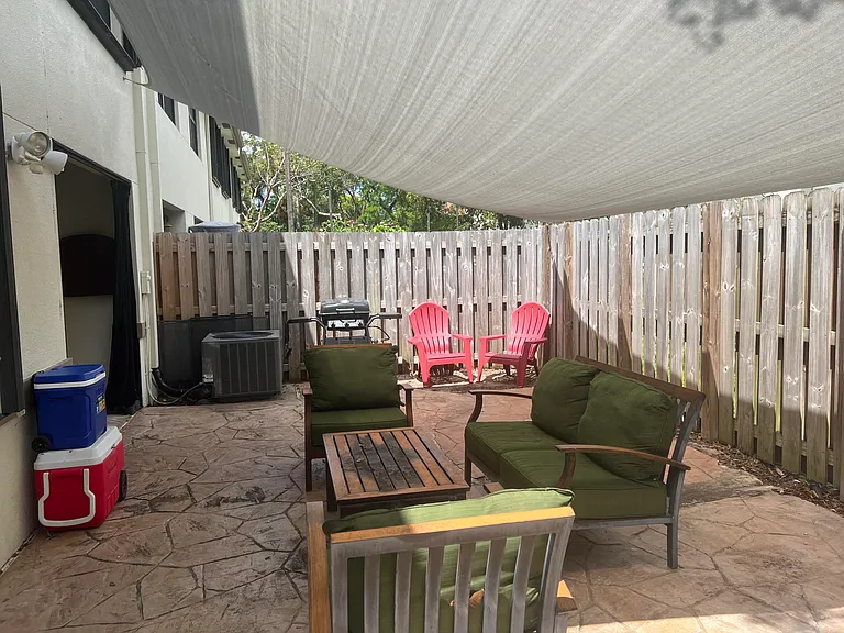 235 City View Dr — Photo 15