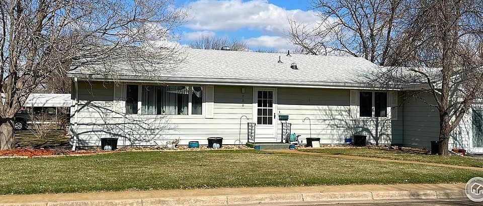 1st image of 720 Plum St