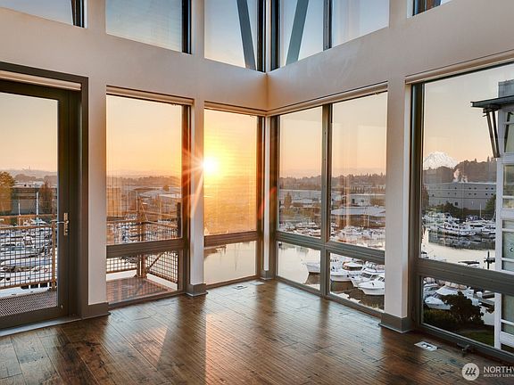 4th image of 1705 Dock Street #525