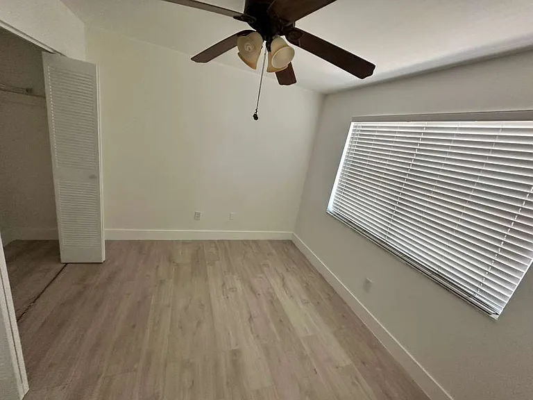 15330 SW 72nd St #24 — Photo 3