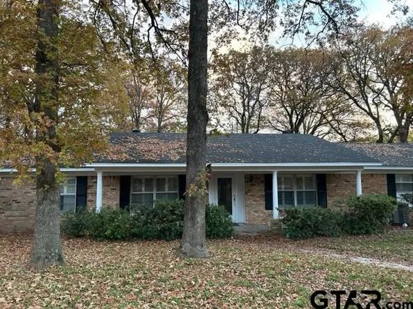 3238 Pine Haven Rd, Tyler, TX 75702