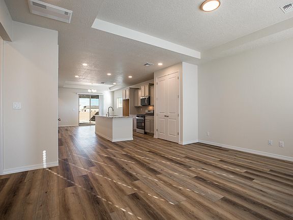 3rd image of 6056 Diebenkorn Dr SE
