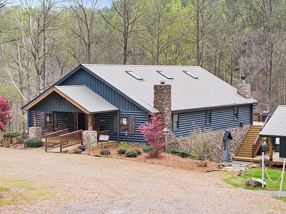8th image of 898 Childers Creek Rd