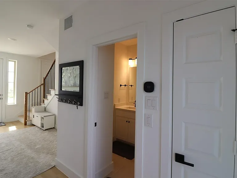 1205 Marc Pl — Photo 29