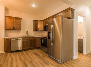 821 Jefferson Ave #2, Albert Lea, MN 56007
