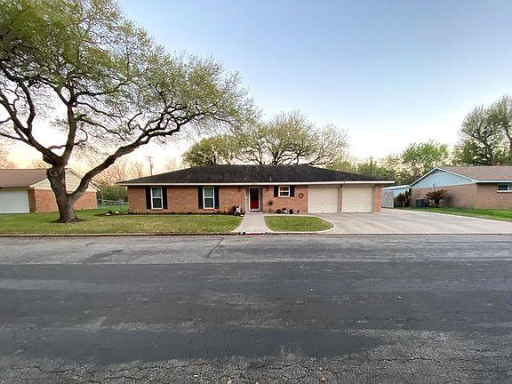 2nd image of 2624 Del Monte Ave