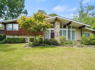 23295 Horseshoe Blvd, Westlake, OH