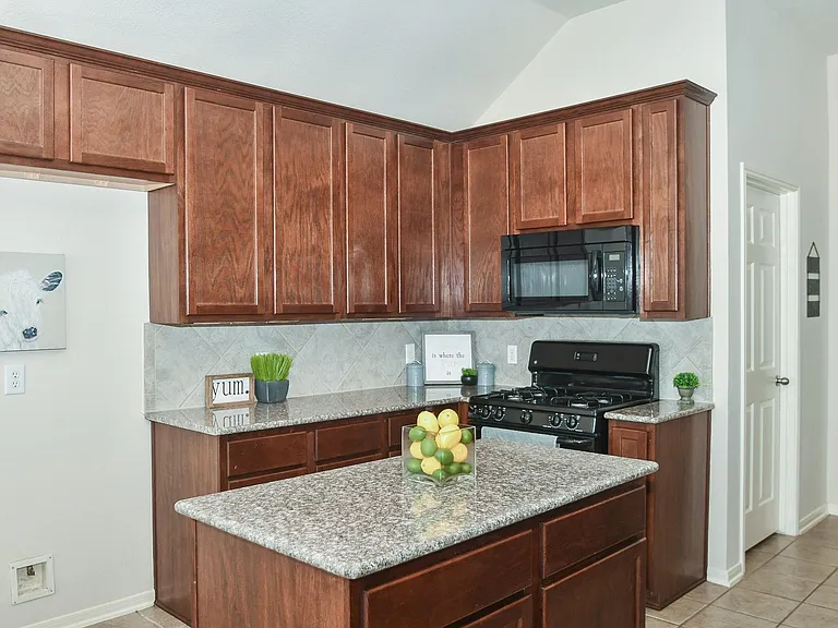 128 Emerald Loch Ln — Photo 21