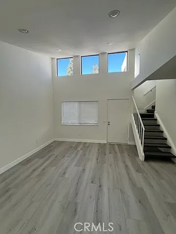 3 bed, 1.5 bath, 1347 sqft, $3,450 — Photo 4