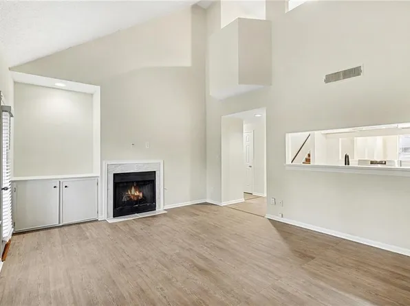 106 Ivy Green Ln SE, Marietta, GA 30067