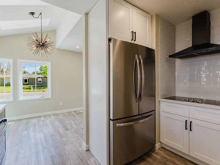 4001 E Cornell Ave — Photo 11