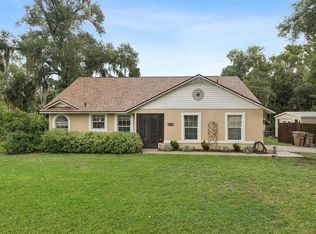 30724 FAIRVIEW AVENUE, TAVARES, FL 32778