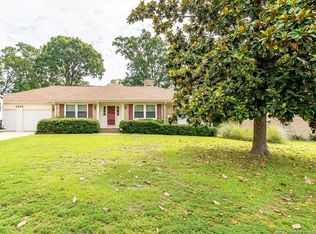 5816 Weatherford Rd, Fayetteville, NC 28303