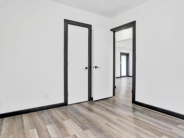1316 NW 2nd Ave — Photo 14