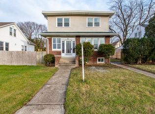 1541 Lincoln St, North Chicago, IL 60064