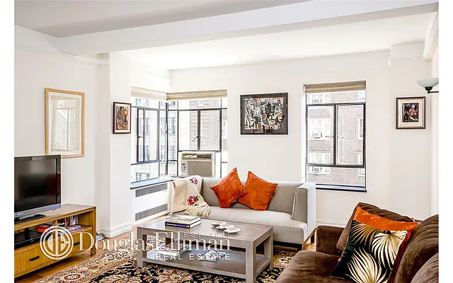 Sold by Douglas Elliman | media 12