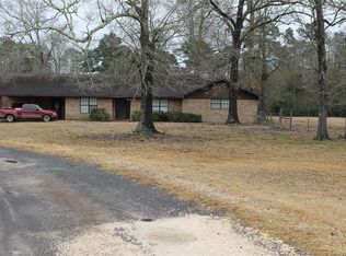 933 County Road 897, Buna, TX 77612