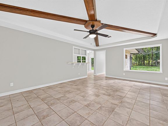 5th image of 18747 Woodridge Dr