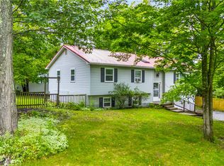 118 Overlook Dr, Cobleskill, NY 12043