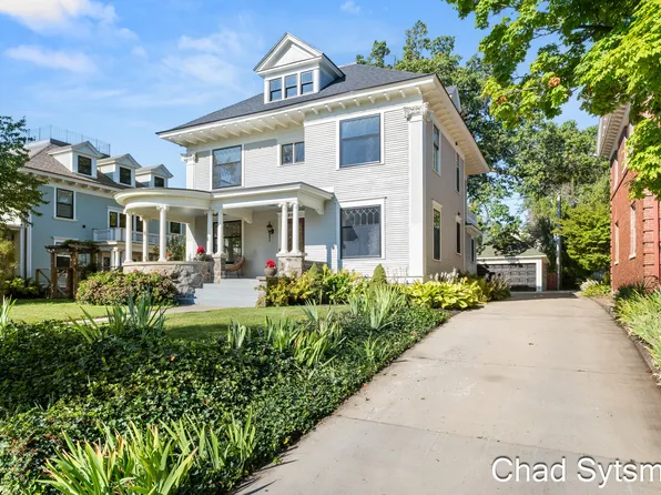 643 Madison Ave SE, Grand Rapids, MI 49503