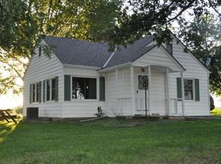 17957 Cottonwood Rd, Higginsville, MO 64037