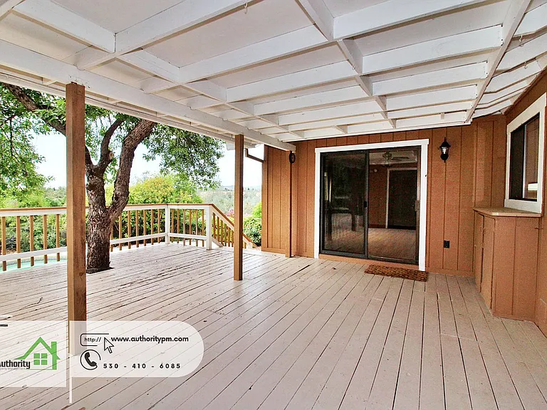 3345 Golden Heights Dr — Photo 23
