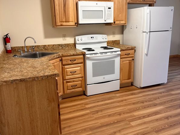 13 Kelly St APT D
