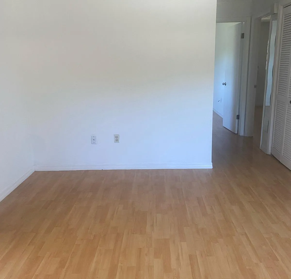 2 bed, 816 sqft, $1,700 — Photo 1