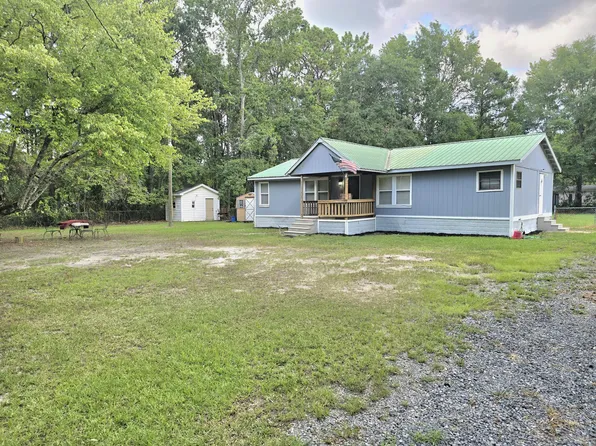 228 W Steele Dr, Summerville, SC 29483