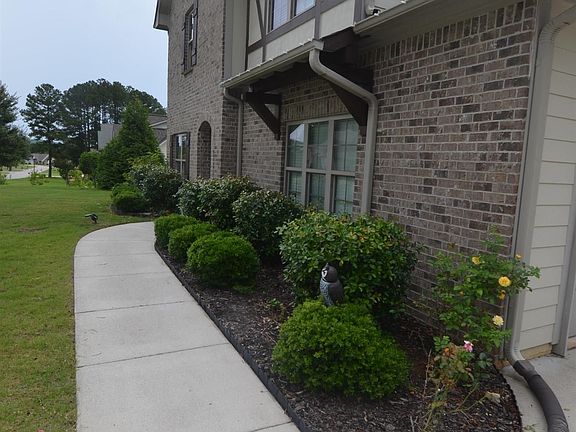 5th image of 275 Homestead Dr