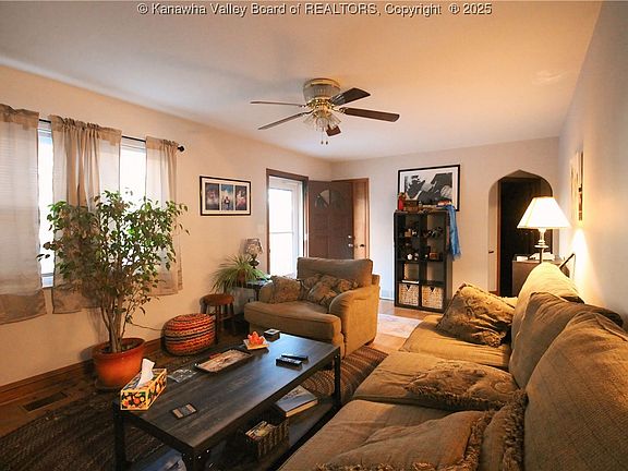 3rd image of 333 Grove Ave