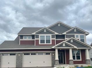 811 Spancil Hill Vw, Woodbury, MN 55129